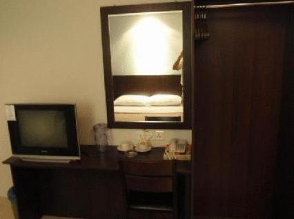 Tiong Nam Hotel Pasir Gudang Habitación foto